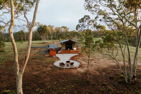 Akuna Estate - Luxury Glamping Experience - Foster Accommodation 1