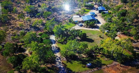 Almost Off Grid Tranquillity - Foster Accommodation 0