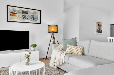 Flinders Corporate Extended Stays 8 -12 Weeks - Foster Accommodation 0