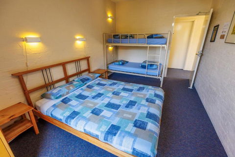 YHA Grampians Eco, Halls Gap - Foster Accommodation 3