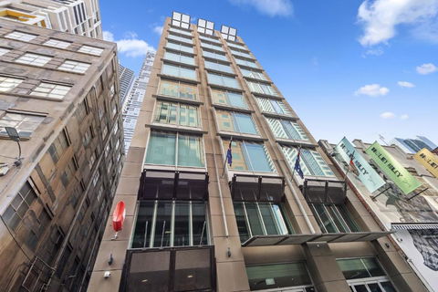YEHS Hotel Melbourne CBD - Foster Accommodation 0