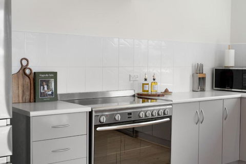 YARLU By Silver Sands - Foster Accommodation 3