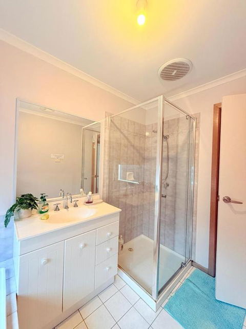 YF Home Sweet Home - Foster Accommodation 3
