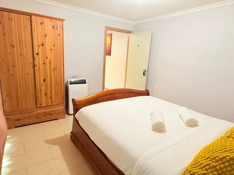 YF Home Sweet Home - Foster Accommodation 2