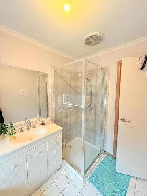 YF Home Sweet Home - Foster Accommodation 0