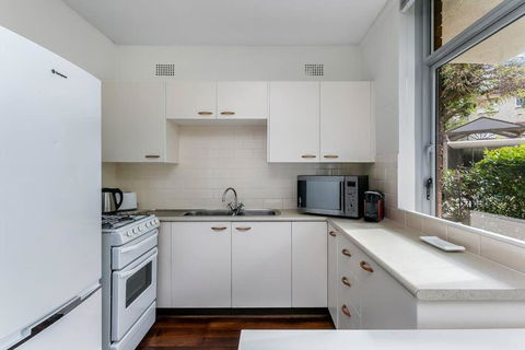YNG03 - Cremorne - Young Street - Foster Accommodation 2