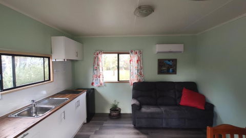 Zeehan Bush Camp - Foster Accommodation 2
