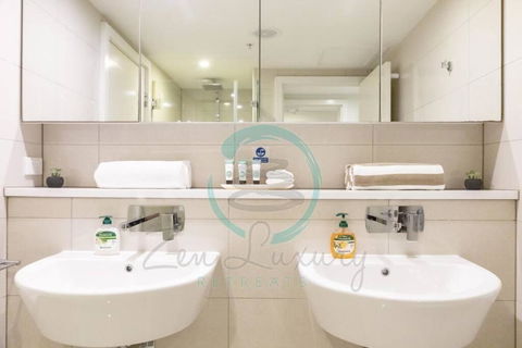 ZEN SUN CITY Cozy 2-BR/2-BA Ocean View Retreat - Foster Accommodation 2