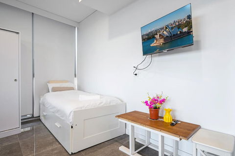 Zetland Walk To Train Shopping - Foster Accommodation 3
