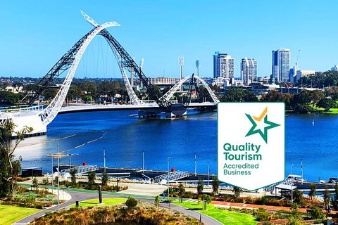 Big Perth (Private) Day Tour - Foster Accommodation 0