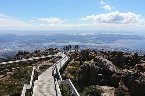 Kunanyi/Mt Wellington Explorer Bus - One Way Tour - Foster Accommodation 4