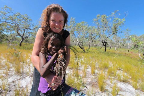 Gay-Wu Woman's 5 Day Yolngu Homeland Tour - Foster Accommodation 1