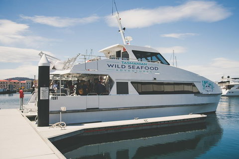 Deep-to-Dish: Tasmanian Seafood Experience - Foster Accommodation 5
