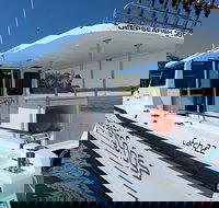 Full Day 9.5 Hour Offshore Fishing Charter - Foster Accommodation