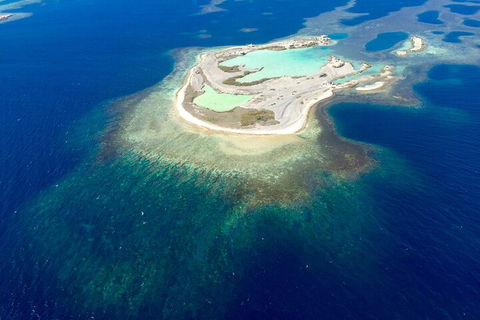 Abrolhos Islands Fixed-Wing Scenic Flight - Foster Accommodation 4