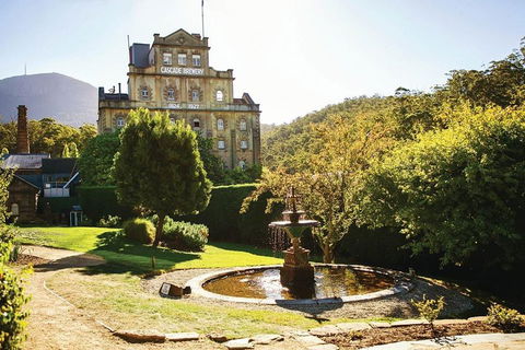 Hobart City And Surroundings Private Charter Service - Foster Accommodation 4