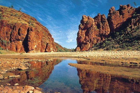 Alice Springs, Uluru Ayers Rock & Kings Canyon 8 Days Touring Package - Foster Accommodation 4