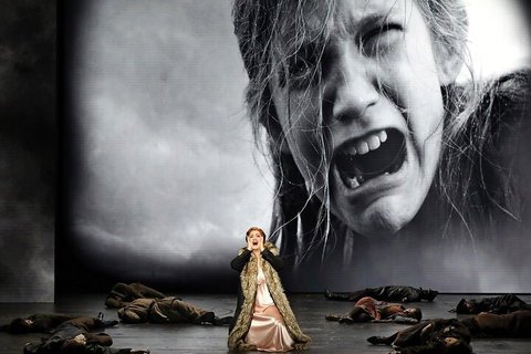 Opera Performance At The Sydney Opera House - Foster Accommodation 4