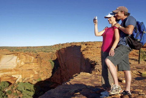 The Amazing Kings Canyon: 4-Hours Walking Tour And Hike - Foster Accommodation 4