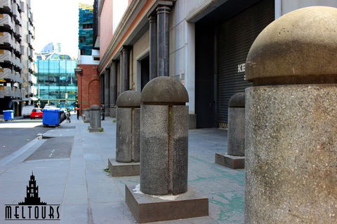 Architecture Tour Of Melbourne - Foster Accommodation 4