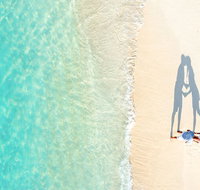 Private Coral Cay Bubbles Tour - Foster Accommodation
