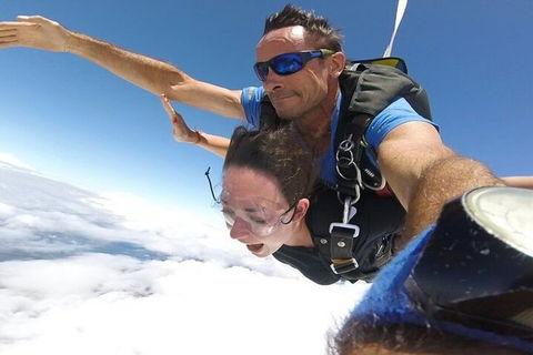 Byron Bay Tandem Sky Dive - Foster Accommodation 2