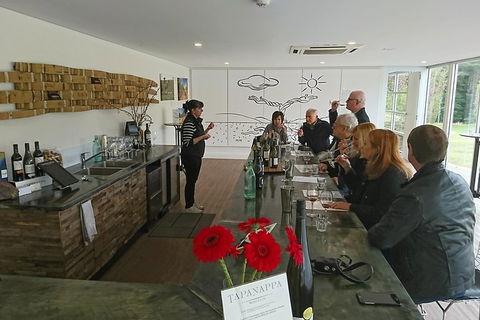 Adelaide Hills Regional / Hahndorf German Village Tour - Foster Accommodation 0