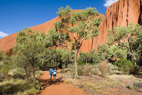 Full Uluru Base Walk At Sunrise Including Breakfast - Foster Accommodation 0