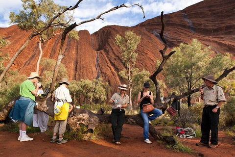 Full Uluru Base Walk At Sunrise Including Breakfast - Foster Accommodation 5