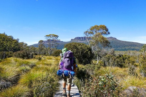 6 Day Trek The Cradle Mountain Overland Track - Foster Accommodation 4