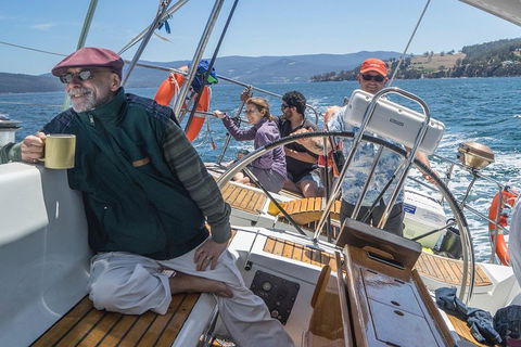 Half-Day Sailing On The Derwent River From Hobart - Foster Accommodation 2