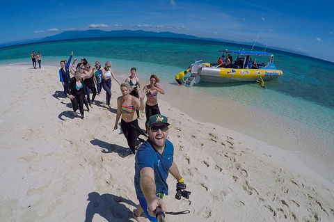 Ocean Safari Great Barrier Reef Experience In Cape Tribulation - Foster Accommodation 5