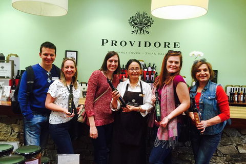 Wine Tasting Day Trip And Swan Valley River Cruise To Perth - Foster Accommodation 1