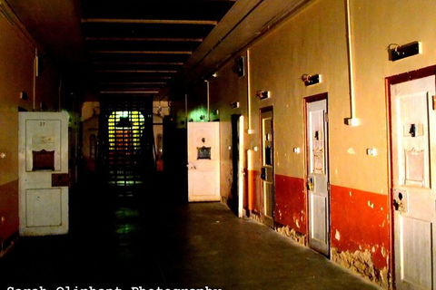 Adelaide Gaol Ghost Tour And Paranormal Investigation - Foster Accommodation 2