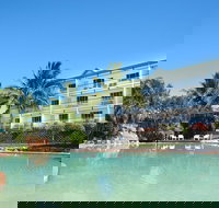 Fraser Explorer K'gari 2-Day Tour - Foster Accommodation