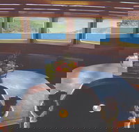 2 Night Whitsunday Islands Cruise on New Horizon from Airlie Beach - Foster Accommodation