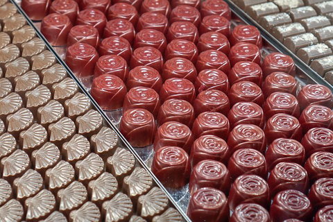 Yarra Valley Wine Tour Inc Lunch With A Glass Of Wine, Tastings And Chocolate - Foster Accommodation 1