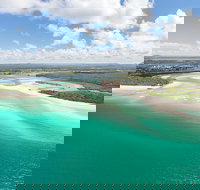 Deluxe Seaplane Tour Noosa to Glasshouse Adventure for 2 with Photobook - Foster Accommodation