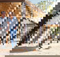 Alice Springs Highlights Tour - Foster Accommodation