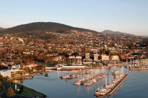 Wonderful Hobart Self-Guided Audio Tour - Foster Accommodation 1