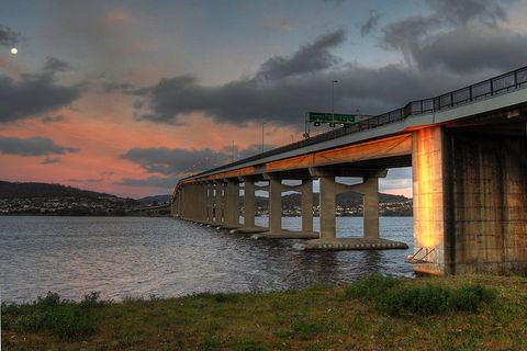 Wonderful Hobart Self-Guided Audio Tour - Foster Accommodation 3