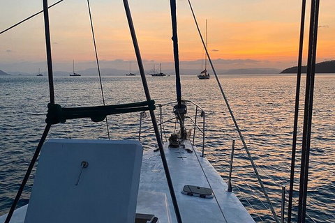 2 Night Small Group Whitsundays Sailing Adventure Aboard Mandrake - Foster Accommodation 2