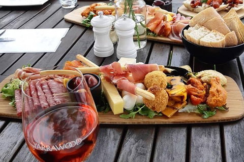 CHEVY CONVERTIBLE Package For 4 -Wine Lunch Cheese & Chocolate From Yarra Valley - Foster Accommodation 0