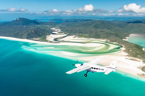 Scenic Flight - Great Barrier Reef, Heart Reef, Whitehaven Beach & Hill Inlet! - Foster Accommodation 5