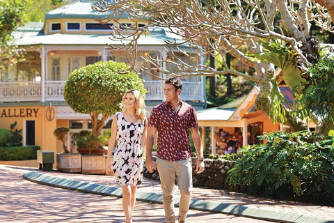 Sunshine Coast Signature High Tea And Wine Experience (Min 6 Adults) - Foster Accommodation 5