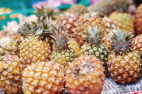 Sunshine Coast Eumundi Markets Return Minibus Transfer - Foster Accommodation 0