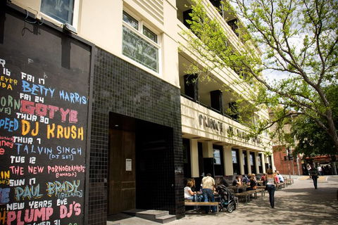 Live Music Melbourne Bus Tour - Foster Accommodation 2