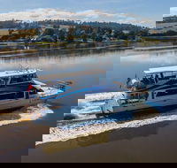 2.5 Hour Morning Discovery Cruise including sailing into the Cataract Gorge - Foster Accommodation